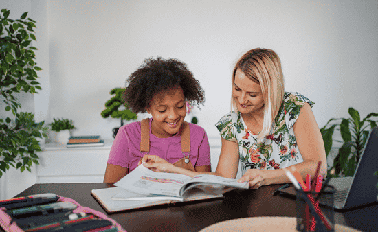 zTop Tips to Choose the Right Science Tutor for Your Child