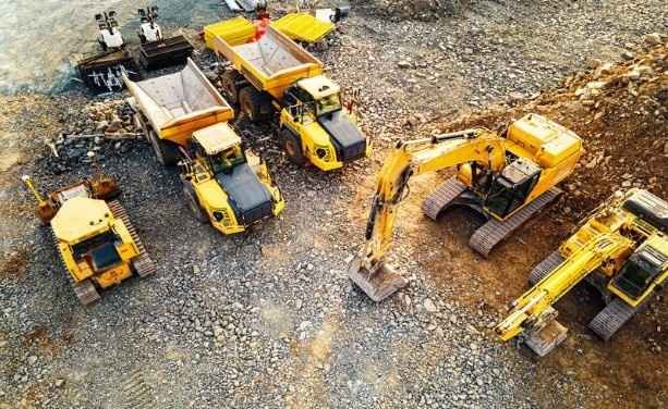 Smart-Maintenance-Strategies-for-Heavy-Construction-Machinery
